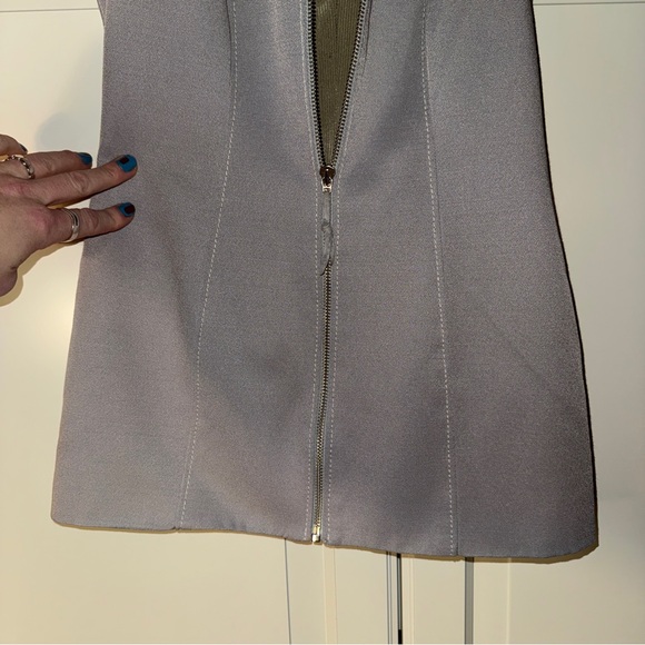 Vintage Angi Venni silver zip front collared vest - size 8 - made in Can - Picture 6 of 11